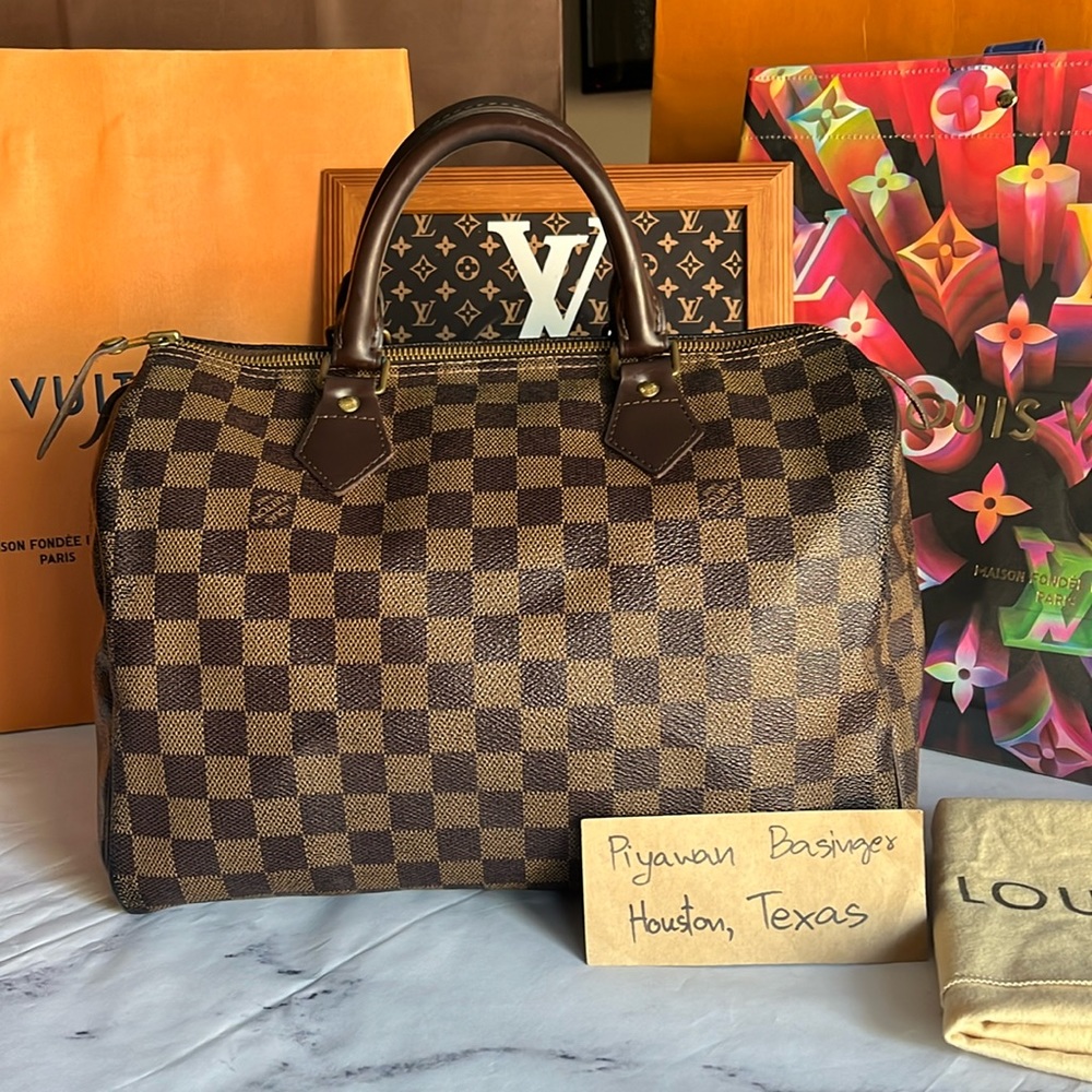 *SOLD*Authentic Louis Vuitton Speedy 30